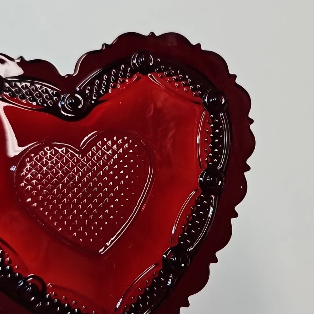 Vintage Avon Cape Cod Heart Shaped Trinket Box / Covered Dish - Deep Ruby Red